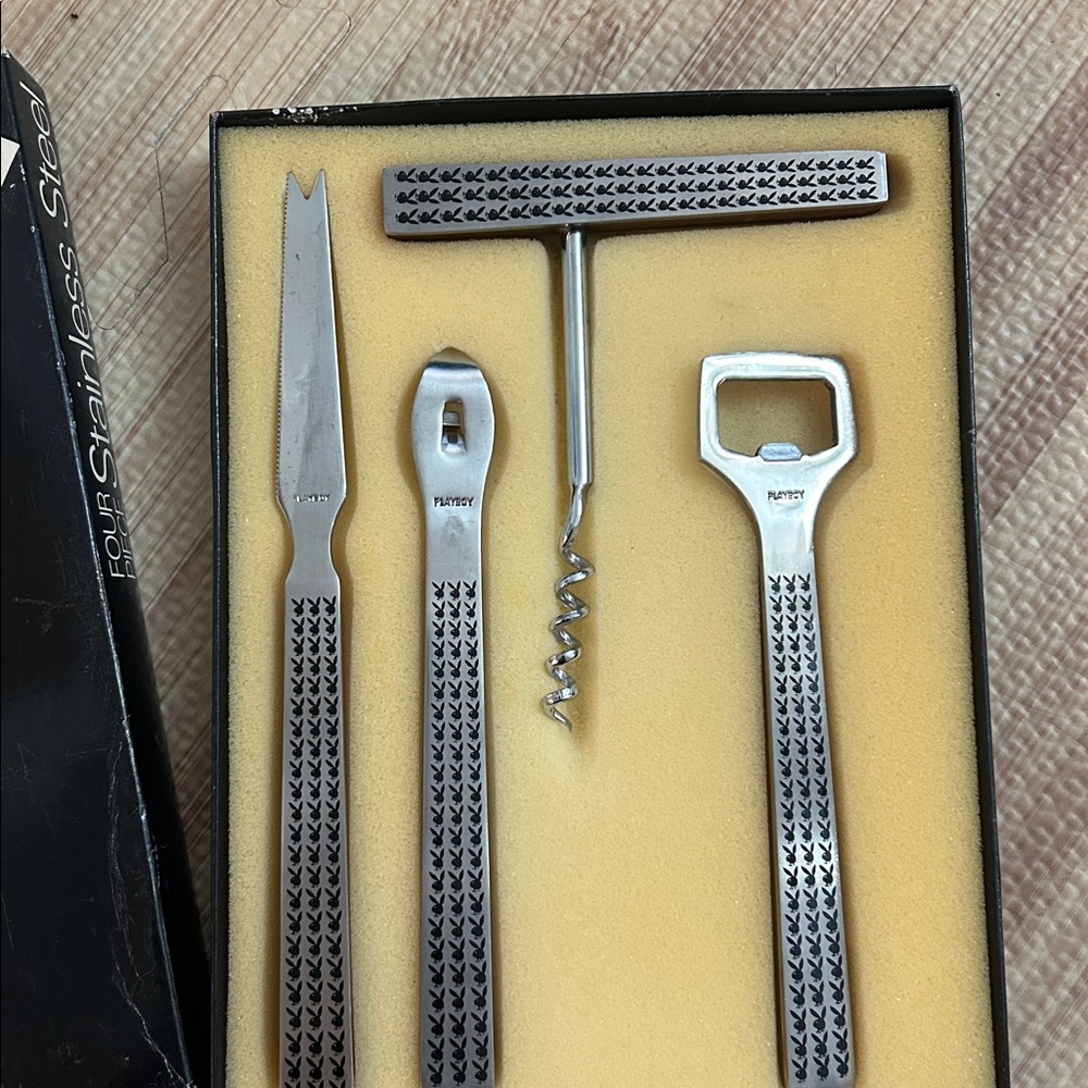 VINTAGE 1970s Playboy Stainless Steel / Wood bar set - Picture 5 of 7
